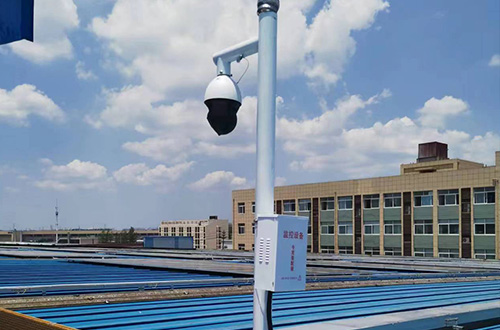 屋頂新能源發(fā)電4G監(jiān)控球機(jī)攝像頭